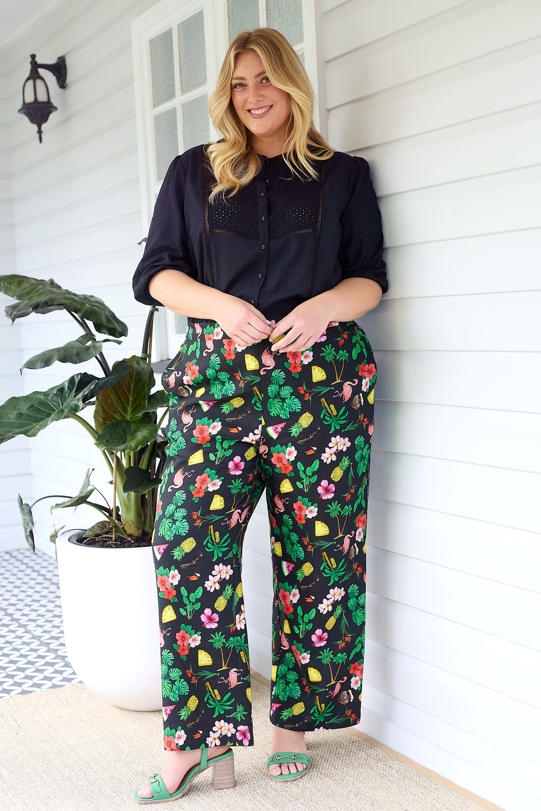 Penelope Pant in hello sunshine black