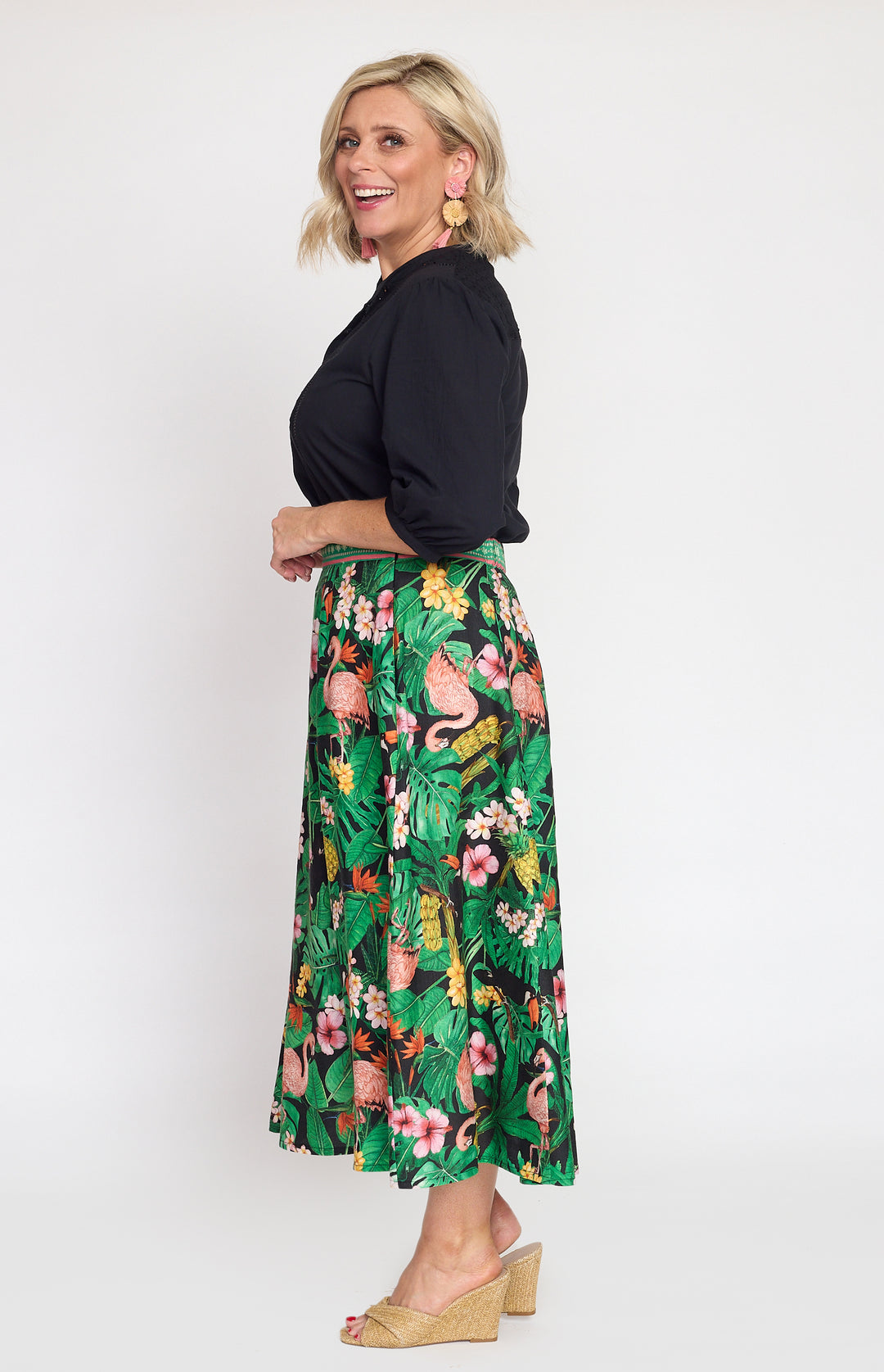 Bella Skirt in hello sunshine black