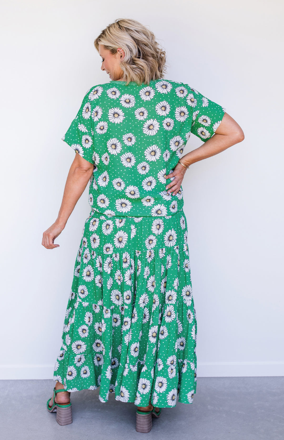 Florida Dress/Skirt in daisy days green