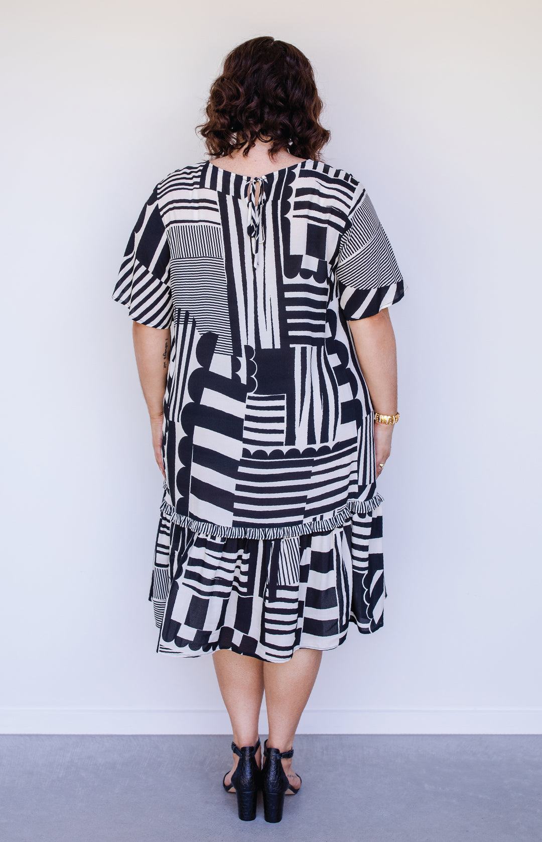 Maldives Mini Dress in seeing stripes black