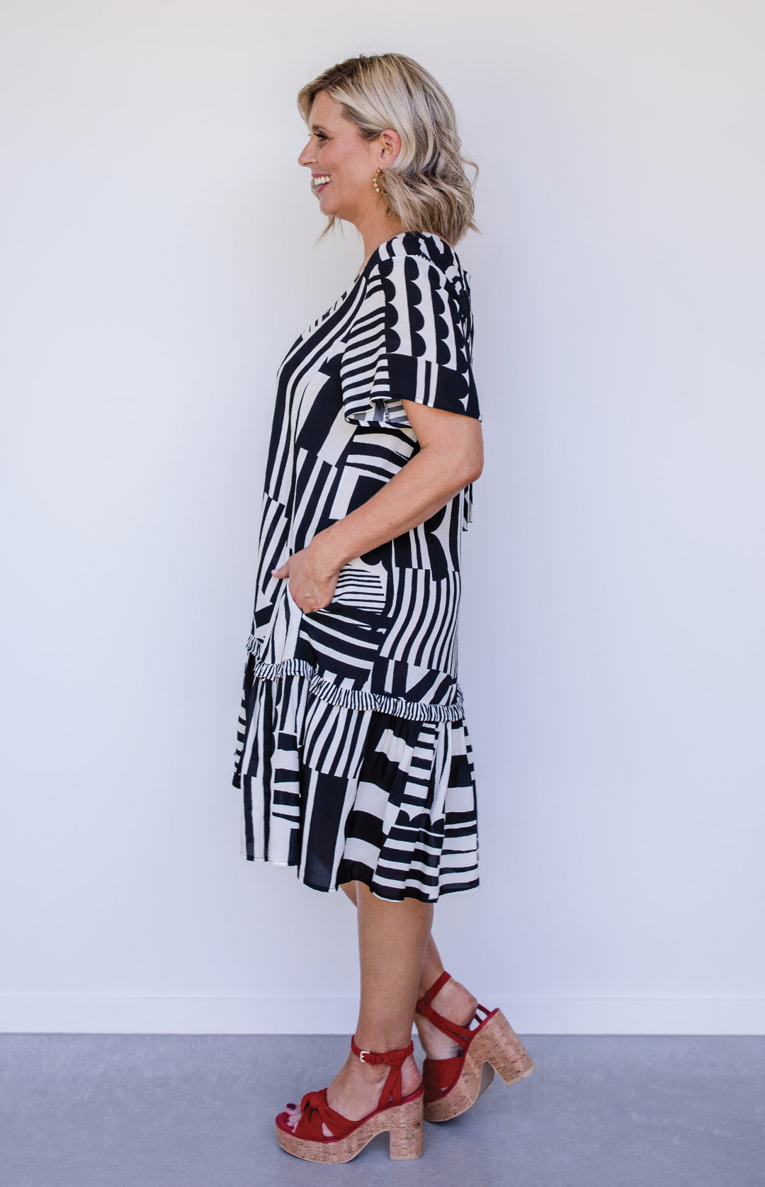 Maldives Mini Dress in seeing stripes black