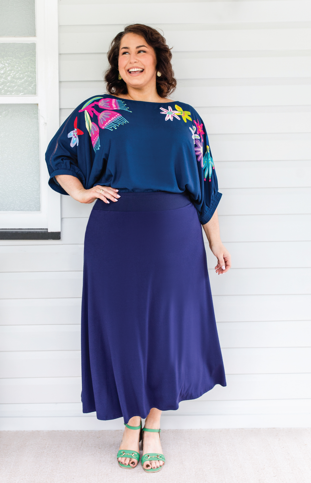 Bamboo Must Have Skirt in navy