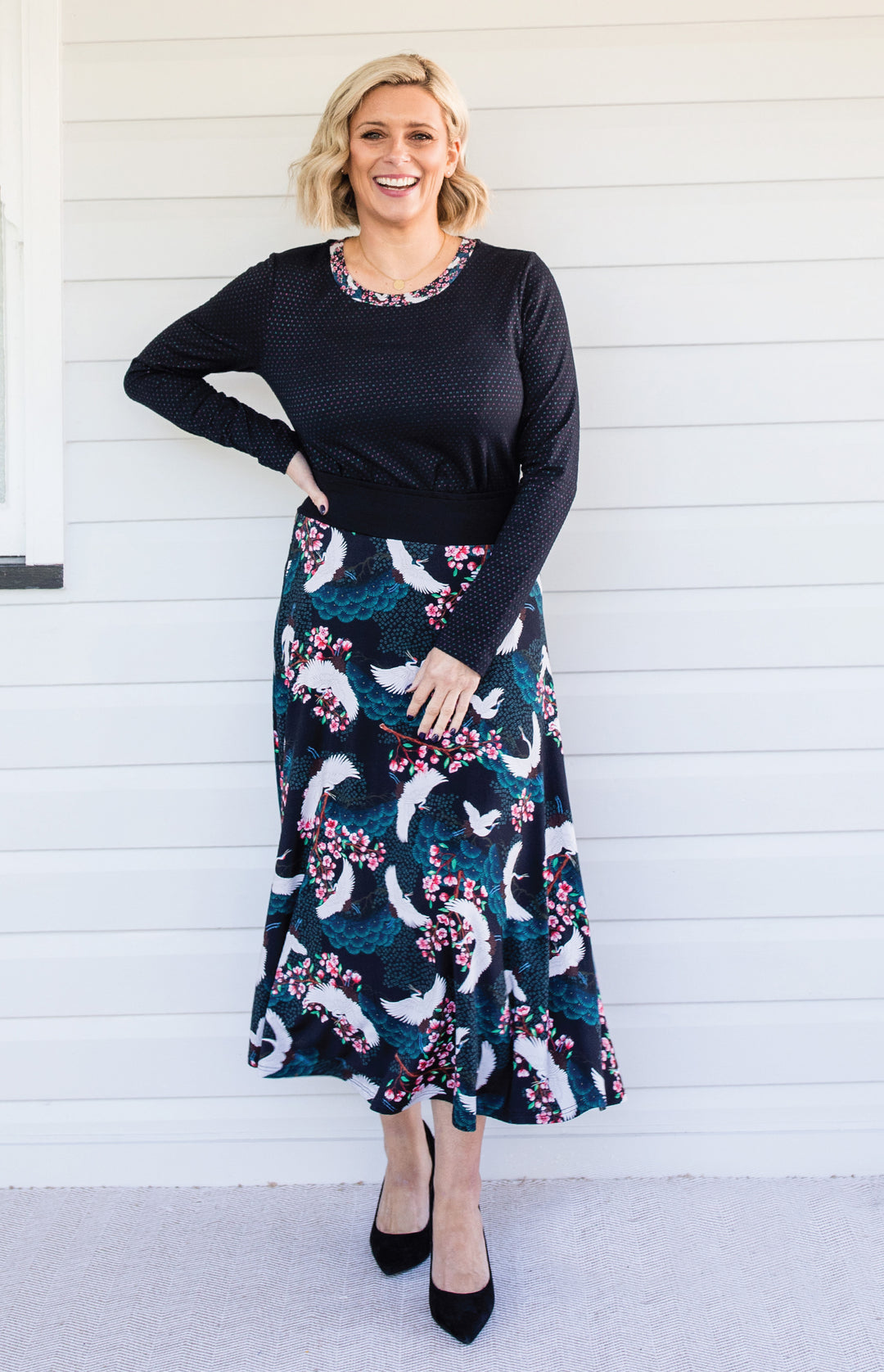 Bamboo Must Have Skirt in birds of a feather black