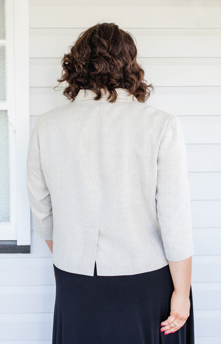 Perfect Linen Blazer in oatmeal