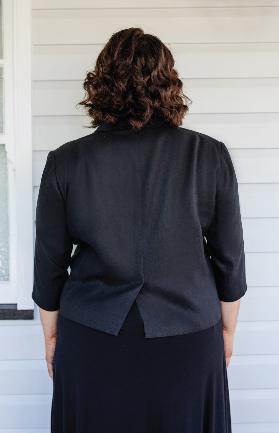 Perfect Linen Blazer in black