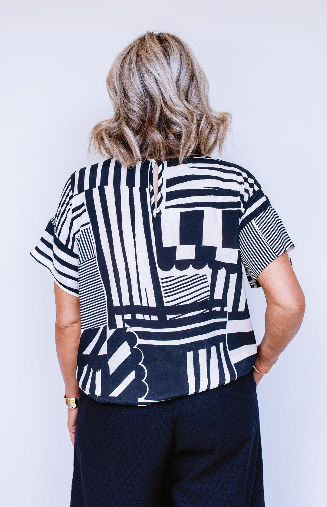 Poppy Top in seeing stripes black