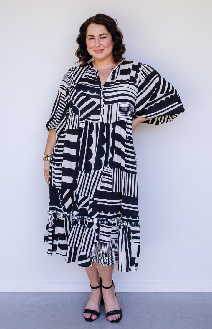 Portofino Midi Dress in seeing stripes black