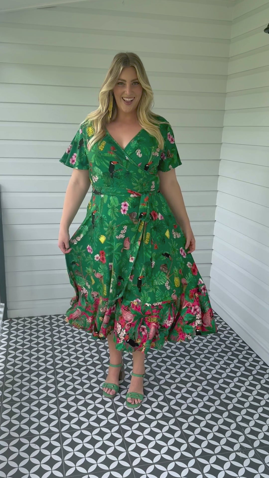 Gabrielle Reversible Dress in hello sunshine green